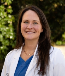 Photo of Dr Laura Dickey